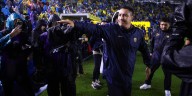 Por qué expulsaron a Efraín Juárez en el América vs Pumas: destapan la ofensa que lanzó a los árbitros