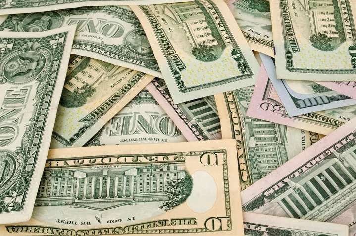 State representatives hold roundtable discussion on tax credit proposal