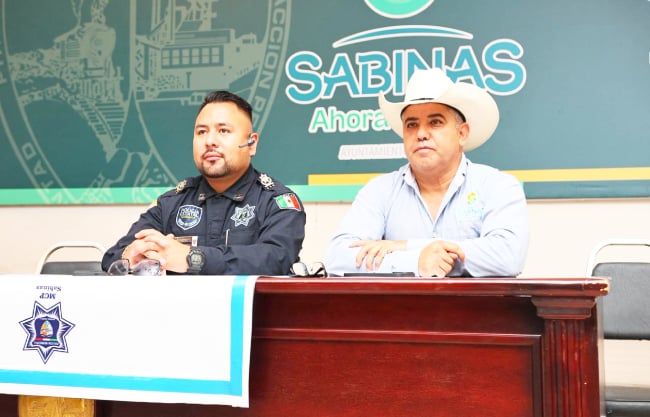 Capacitan a personal de Seguridad Pública