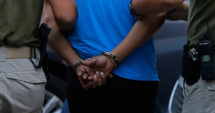 Dictan internación provisoria contra un joven por homicidio calificado en block de departamentos en peñaflor