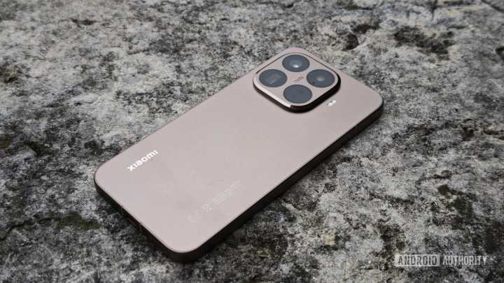 This new Android phone can act like a walkie