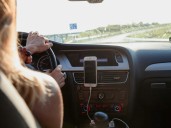 ¿Es mejor comprar un auto con caja manual o uno con automática? Beneficios y desventajas de cada uno