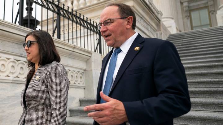 House Republican unveils bid for Wisconsin governor