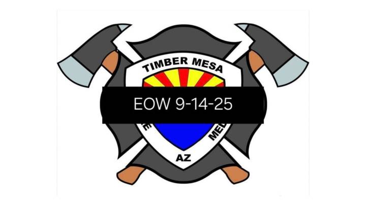Head-on crash kills two Timber Mesa firefighters near Show Low