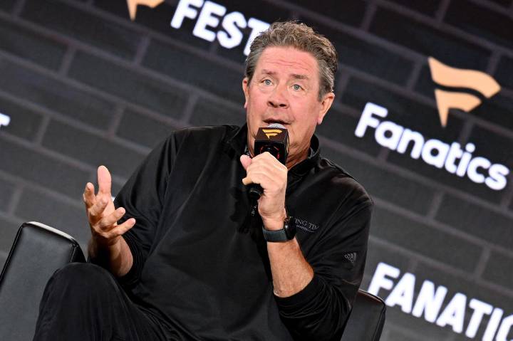 NFL Legend Dan Marino Talks About His MASH, Liver Disease Diagnosis
