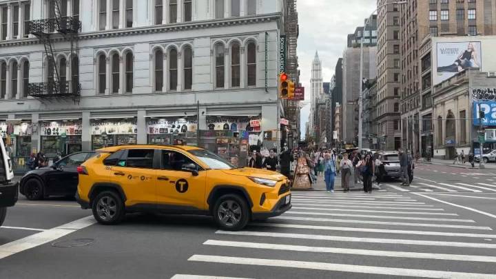 DOT plans to expand sidewalks on Canal Street