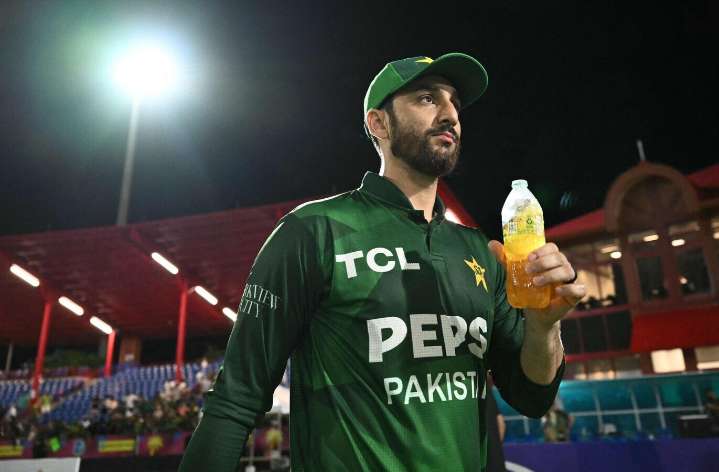 India-Pakistan Asia Cup Final: India Refuses Trophy from ACC Chief; Pakistan Captain Donates Match Fee to ‘Operation Sindoor Victims’