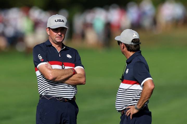 Deadspin | U.S. won't 'panic,' will start stars for Ryder Cup Saturday foursomes