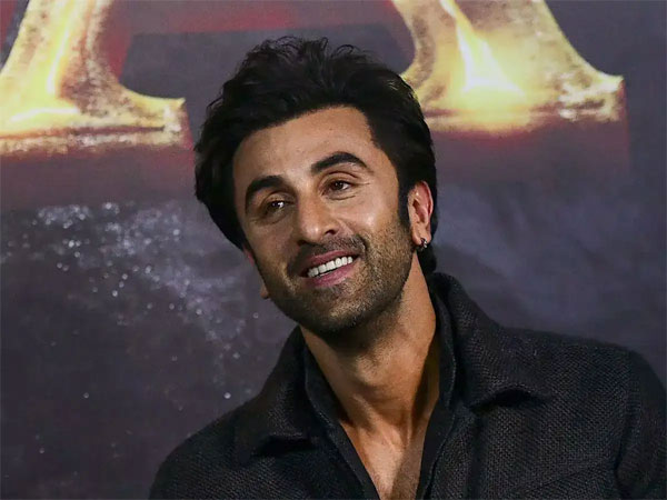 Ranbir Kapoor turns 43, shares heartfelt birthday message filled with gratitude