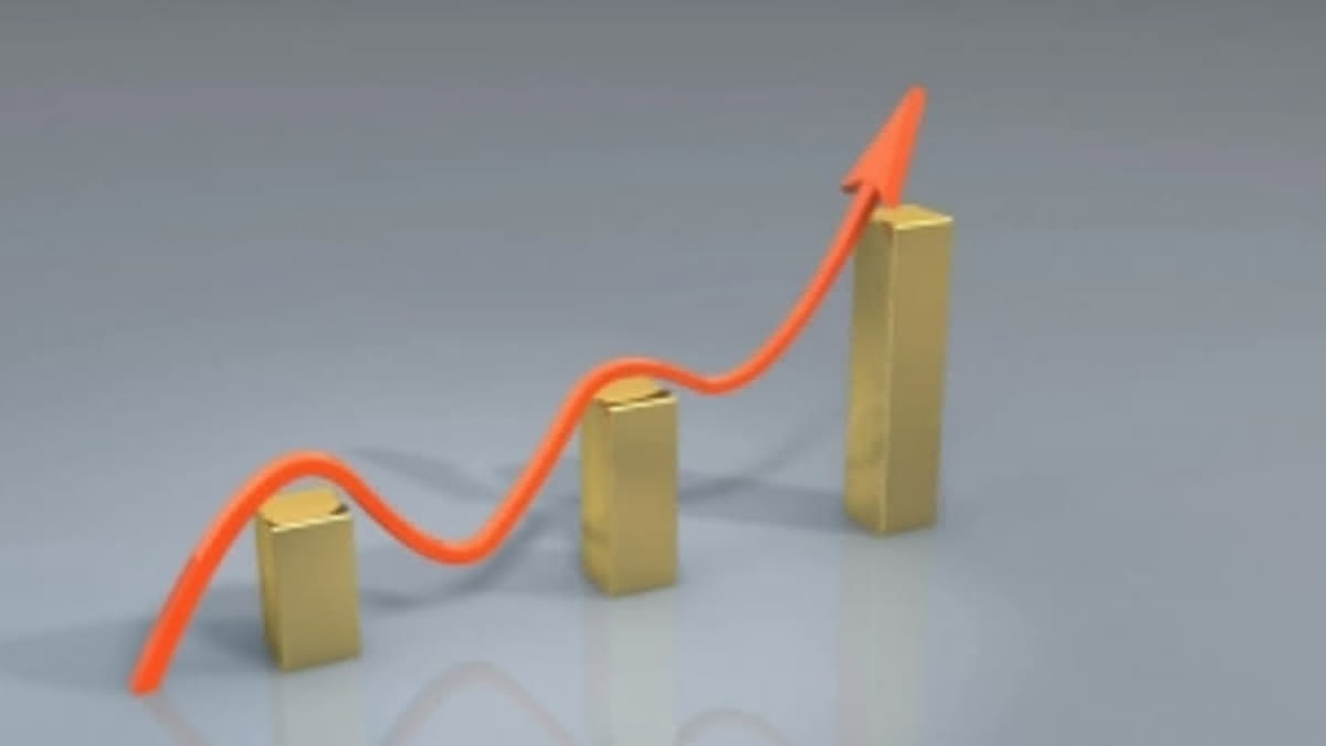 Stock Markets Trade Lower After Rising In Early Trade