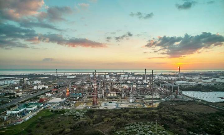 Las "limitaciones" de electricidad, la gran traba de los proyectos de hidrógeno verde en Huelva