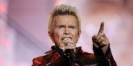 El papel de una prueba de ADN en el reencuentro de Billy Idol con un hijo desconocido tras más de 30 años de silencio