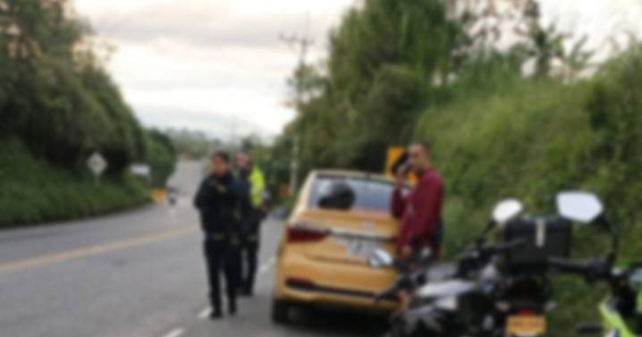 Encuentran a taxista sin vida: estaba en los puestos de atrás con signos de violencia