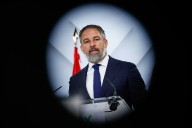 La guerra del millón de votos en la derecha: Abascal se dispara a costa del PP y Feijóo ve menguar el trasvase del PSOE