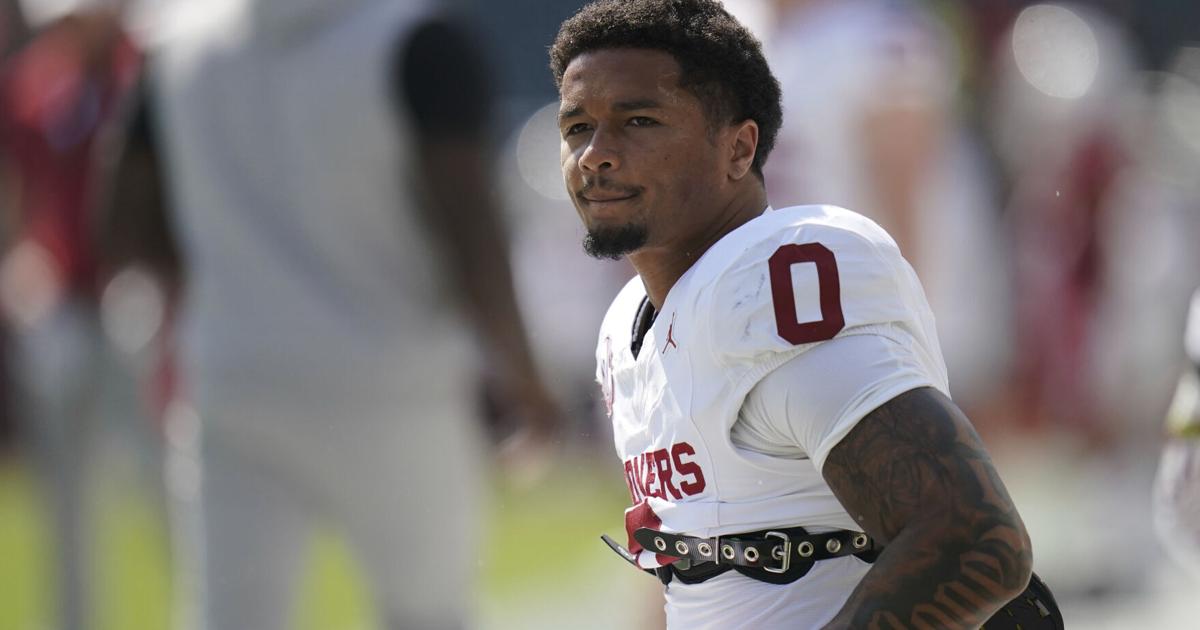 Brent Venables, Ben Arbuckle discuss RB Jaydn Ott’s usage after OU’s win over Temple