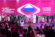 La cantante de EE.UU. en la alternativa rusa a Eurovisión se retira por "presión política"