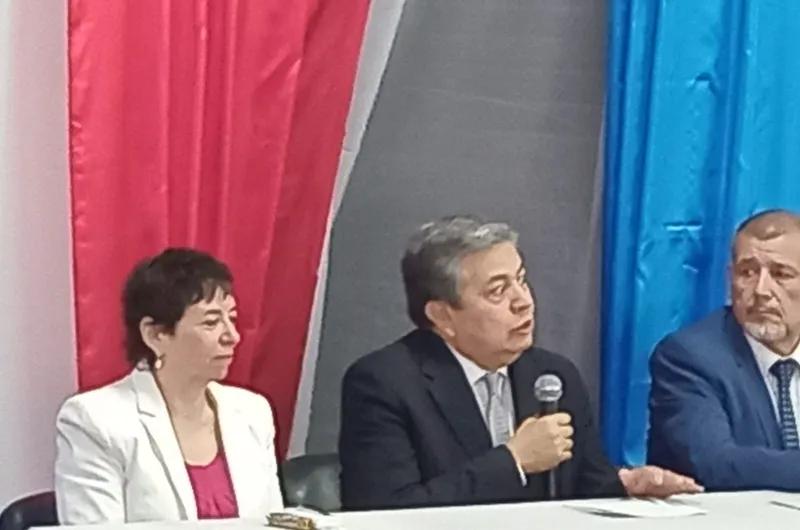 Realizan el congreso preuniversitario del NOA y NEA en la Escuela de Agricultura