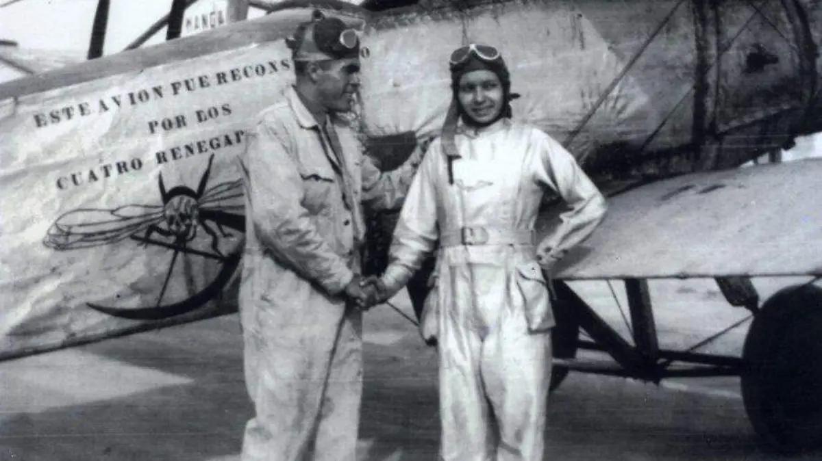 ¿Lo sabías? Emma Encinas, la primera mujer mexicana en recibir licencia de piloto aviador, era de Chihuahua
