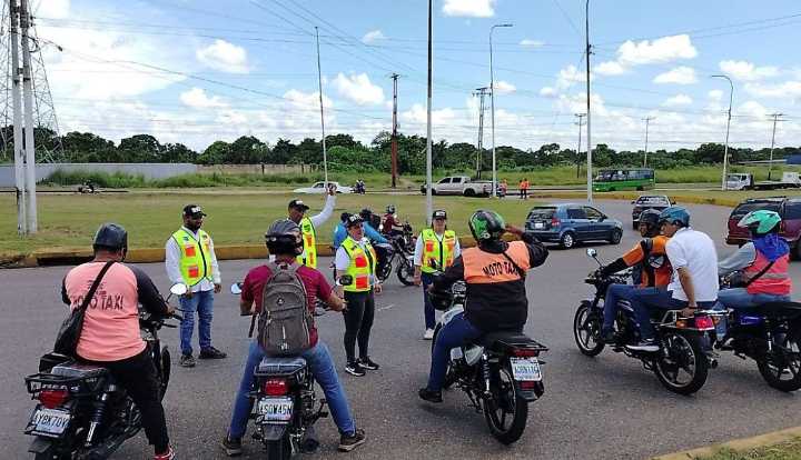 INTT despliega operativo de seguridad vial en Maturín para el partido entre la Vinotinto y Colombia