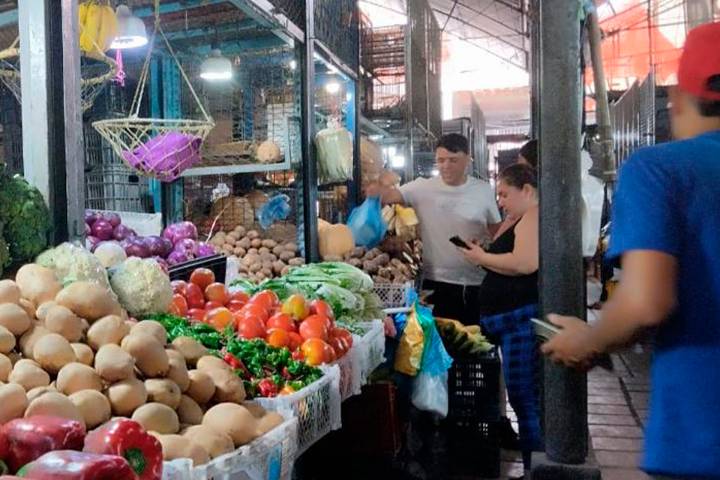 Inflación y devaluación, los enemigos reales de la economía venezolana