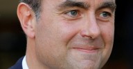 Sébastien Lecornu, el primer ministro que quería ser monje