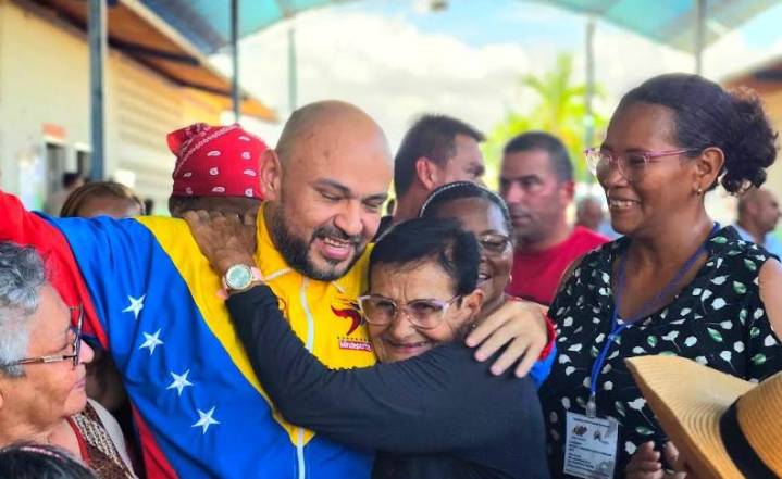 Alcalde de San Francisco Héctor Soto anuncia reapertura de Bansur e inicio de programas de salud para beneficio de los sanfranciscanos