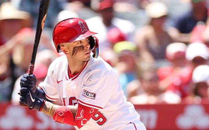 Angels move Zach Neto into No. 3 spot for first time in his career