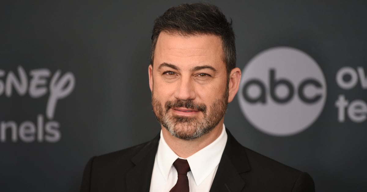 La Casa Blanca niega que Trump haya ejercido presión para suspender programa de Jimmy Kimmel