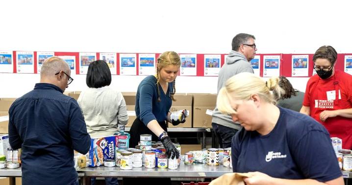 Food Banks Canada: Food insecurity up but small cause for hope