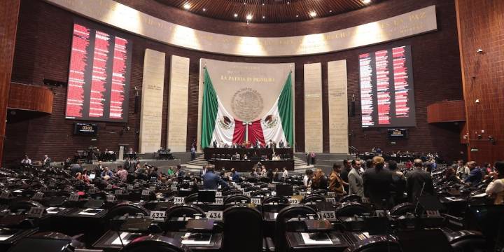 Diputados aprueban reforma propuesta por Sheinbaum para que el Congreso expida Ley contra Extorsión