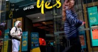 Triple-zero oversight questioned after Optus outage