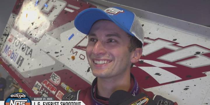 Huset’s Speedway wrapped up their season with the World of Outlaws Sprint Car races