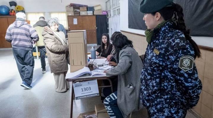 Peronistas y libertarios mostraron músculo electoral en Buenos Aires