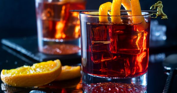 Llega la Negroni Week 2025: su fascinante historia y la receta que no falla