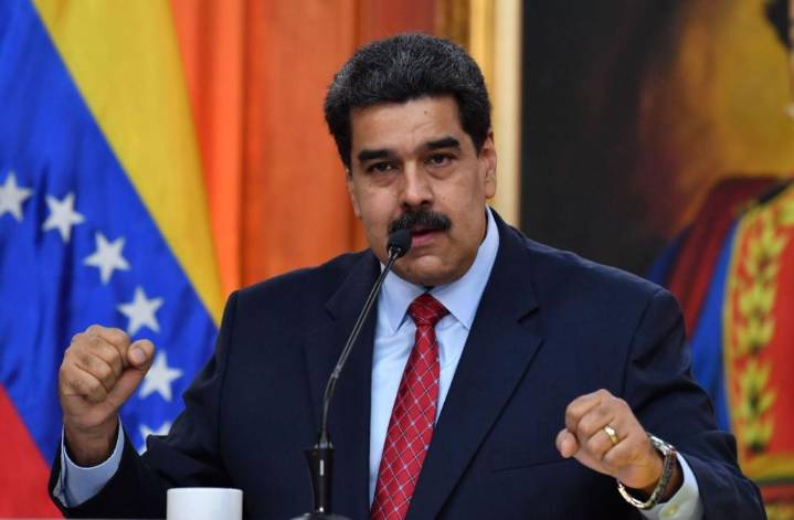 Maduro dice estar listo para "lucha armada" si Venezuela es invadida por EE.UU.