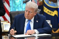 Actuales titulares de visas H-1B están exentos de tasa anual de 100 mil dólares