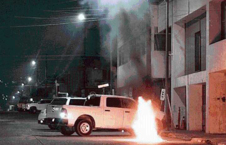 Atacan con bomba molotov oficinas de la FGE en Ensenada