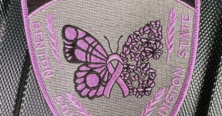 Benton County Sheriff Foundation offers new patch to support Alzheimer's awareness