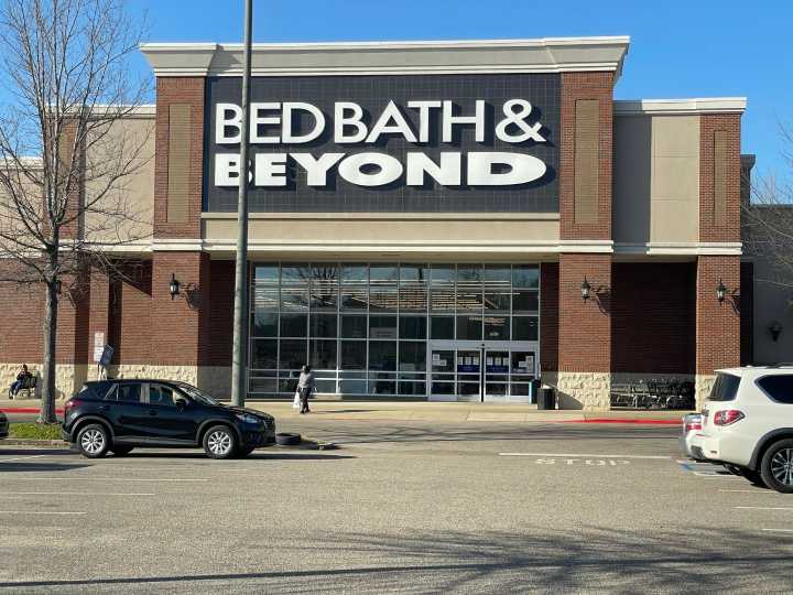 8 ON YOUR SIDE: Bed Bath & Beyond making a comeback