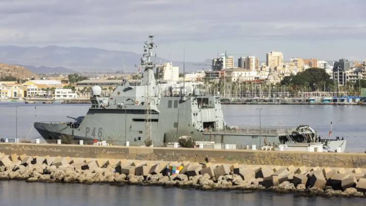 El buque que Sánchez ha enviado para proteger a la flotilla de Gaza "tiene capacidad de autodefensa" en caso de ser atacado