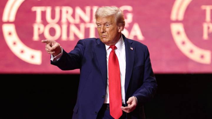 "Ya no hay barcos, estamos buscando más": Trump habla sobre operativos del Comando Sur en el Caribe