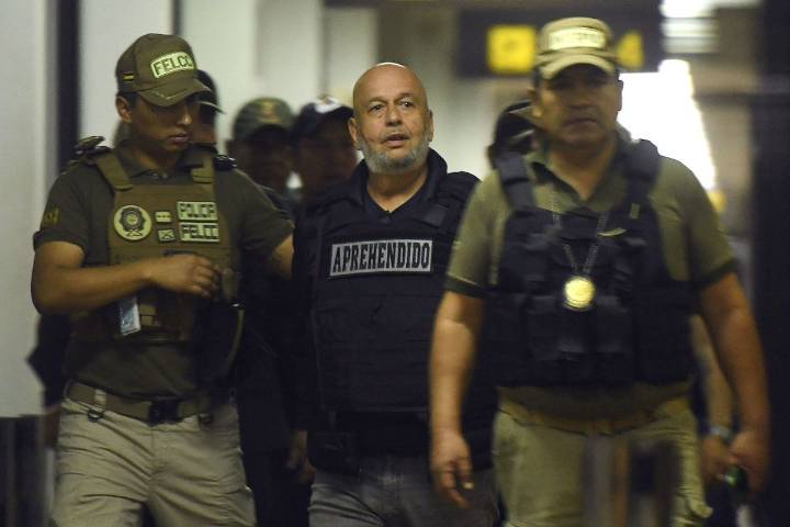 Detienen a ex ministro de gobierno en Bolivia tras ser deportado de EU