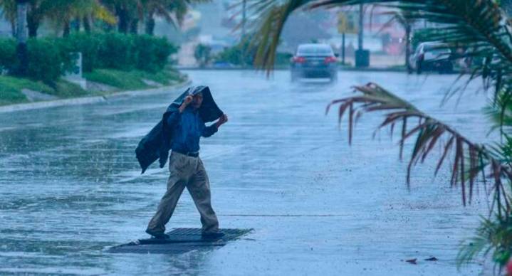 Tormenta tropical Mario provocará fuertes lluvias en Sonora y otros estados de México