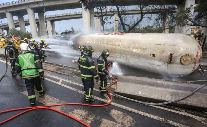 Accidente en el Puente de La Concordia: Pipa de Grupo Tomza operaba sin seguros