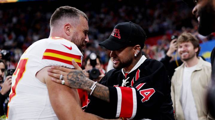 Odell Beckham Jr., Neymar catch up with Travis Kelce at Chiefs