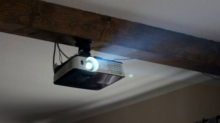 DIY Your Own Painted Wallpaper With A Genius Projector Hack