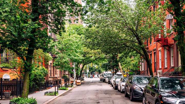 A Romantic—and Comprehensive—Guide to New York City’s West Village