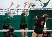 Mia Beckett, Sophie vander Velden double-doubles helps Trinity girls volleyball over West York