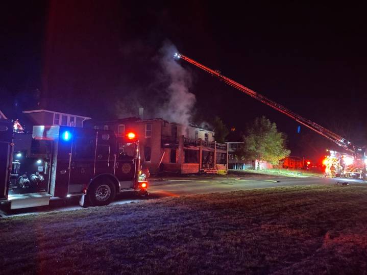 Heavy flames damage structure in Richmond