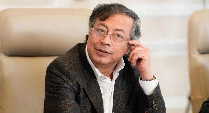 Medidas inmediatas: Gustavo Petro le pidió al MinDefensa dejar de depender del armamento de EE. UU.